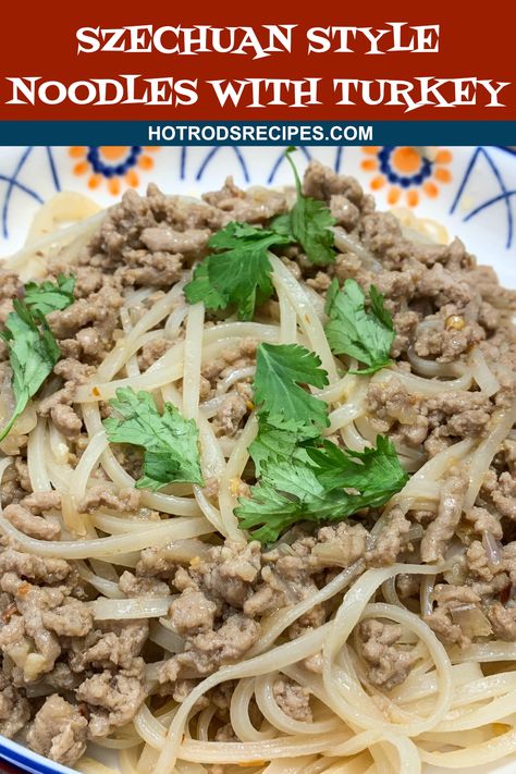 This delicious Szechuan Style Noodles with Turkey recipe is one of the easiest noodle recipes you will ever make. One of my favorites! #ricenoodles #sesameoil #asiannoodles #hotrodsrecipes Gourmet Mac And Cheese, Asian Soup Noodle, Rice Noodle Recipes, Pad Thai Noodles, Noodle Recipes Easy, Asian Noodles, Turkey Recipe, Ground Turkey Recipes, Pasta Noodles