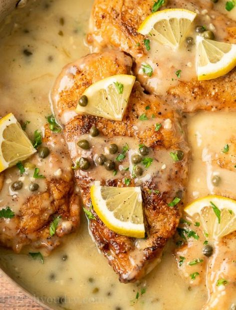 Recipe For Chicken Piccata, Easy Chicken Piccata, Piccata Sauce, Lemon Chicken Piccata, Piccata Recipe, Chicken Piccata Recipe, Oven Baked Chicken Breasts, Chicken Breast Recipes Baked, Chicken Dishes Easy