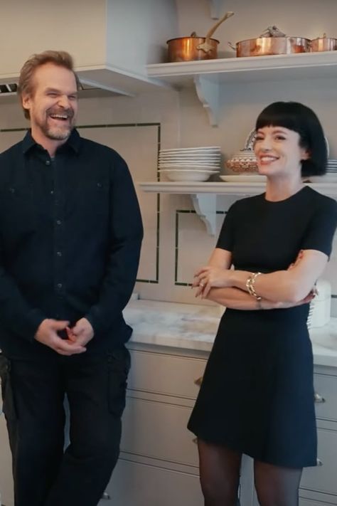 Lily Allen Home, Lily Allen House, Lilly Allen House, David Harbour Lily Allen Kitchen, David Harbour Lily Allen House, Lily Allen David Harbour, David Harbour And Lily Allen, Lily Allen Style, Lily Allen Bob