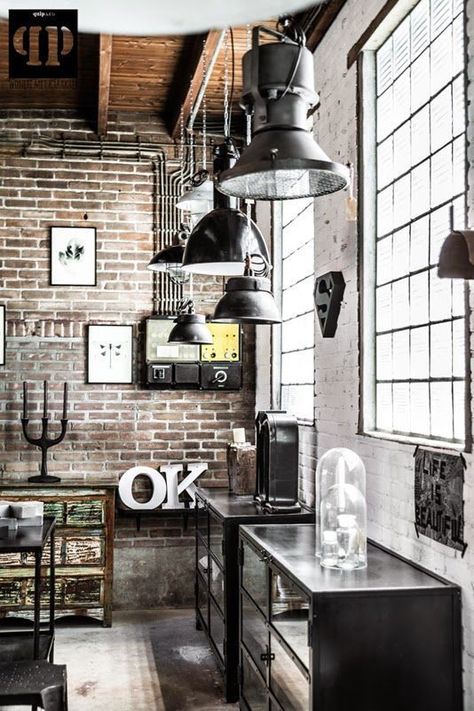 #wattpad #fanfiction I always read these so I thought I'd make one!!!! Industrial Style Loft, Industrial Kitchen Design, Diy Lampe, Vintage Industrial Decor, Industrial Living, Industrial Interior Design, Decor Shabby Chic, Industrial Interiors, Exposed Brick Walls