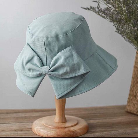 Material: 100% cotton Size: 56-58cm Cute bucket hat with a variety of colours to choose. Perfect for daily wear! It is nicely crafted with premium quality of cotton.An ideal gift for her! Sewing Gift Ideas For Women, Bucket Hat Ideas, Womens Sun Hat, Cute Bucket Hat, Hat Sewing Pattern, Sewing Hats, Hat With Bow, Beach Bucket, Cute Sewing Projects