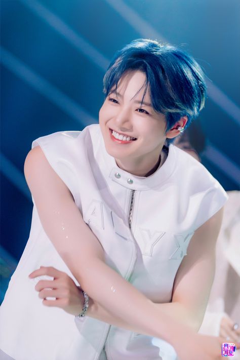 #junkyu #treasure Treasure T5, Treasure Yg Member, Treasure Song, Treasure Planet, Sweet Pic, Kpop Merch, Beautiful Landscape Wallpaper, Treasure Boxes, Korean Idol