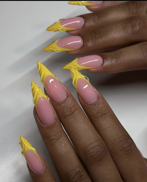 French Nails Stiletto, Yellow French Tips, Gel Nails Shape, Have A Blessed Week, Yellow French, Yellow Nail Art, Blessed Week, Nails Yellow, Colors For Dark Skin