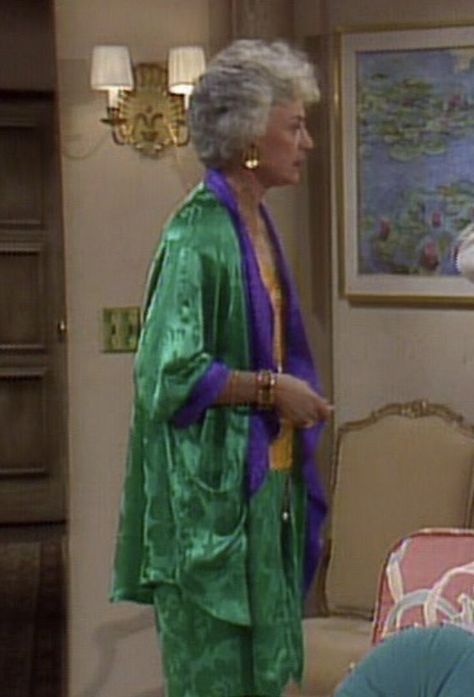 Dorothy Zbornak Style, Golden Girls Costume, Dorothy Golden Girls, Golden Girls Costumes, Florida Retirement, Dorothy Zbornak, Bea Arthur, Being A Friend, Steel Magnolias