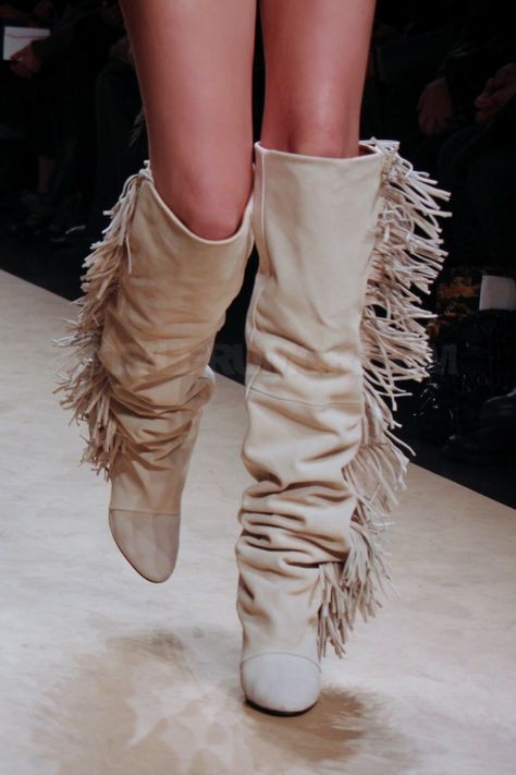 Isabel Marant Boots, High Boots Outfit, Fringe Boots, Stockholm Fashion, Womens Knee High Boots, Mode Inspo, Womens Wedges, Mode Streetwear, Dream Shoes