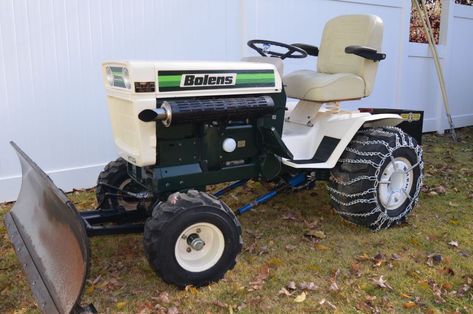 1b - My HT-23 - Gallery - GTtalk Tractor Snow Plow, Bolens Tractor, Yard Tractors, Tractor Idea, Small Tractors, Lawn Tractors, Classic Tractor, Old Tractors, Garden Tractor