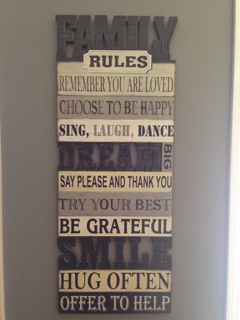 Family Rules Diy Pallet Wall Art, House Rules Sign, Family Rules Sign, Diy Pallet Wall, Family Wall Decor, Wooden Pallet Furniture, Photo Wall Gallery, Wall Painting Decor, Pallet Decor