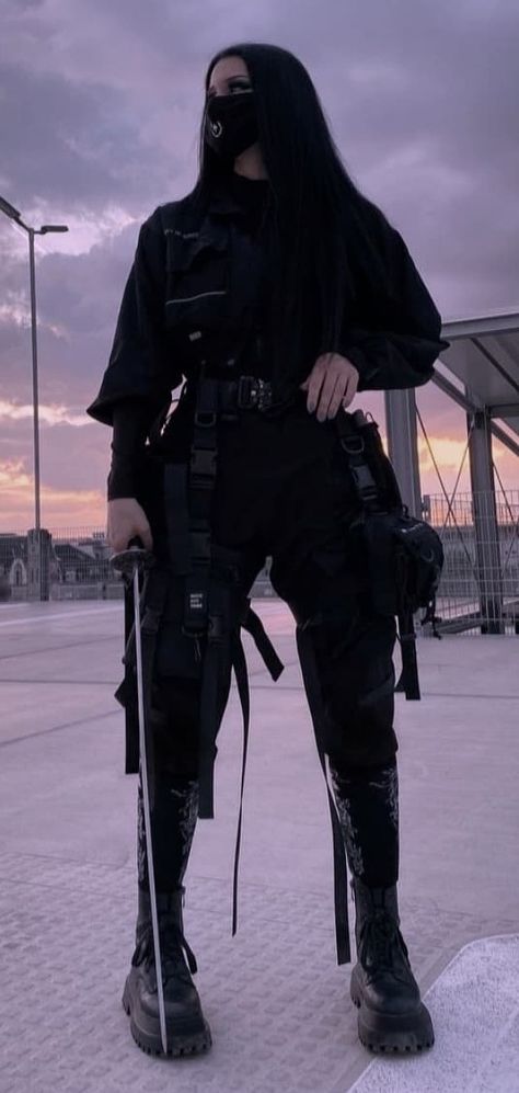 Tech Wear Women, Techwear Female, Tech Wear Aesthetic, Female Techwear, Techwear Girl Outfit, Techwear Girl, Techwear Women, Grunge Anime, Spy Outfit