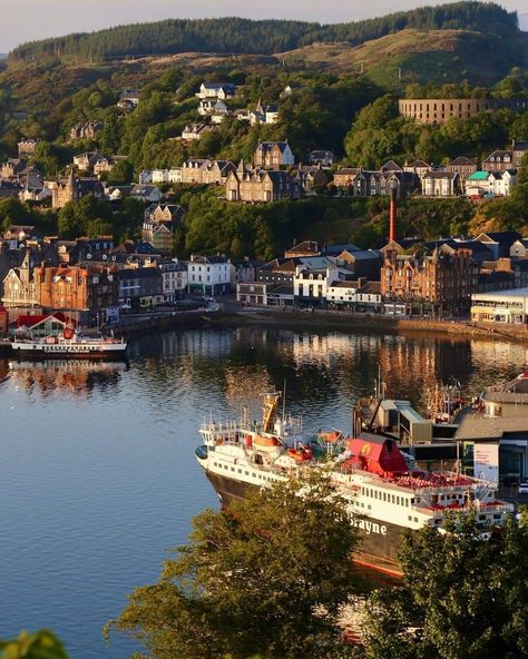 Oban Scotland, Places In Scotland, Europe Holidays, Visit Scotland, Holiday Planning, Gap Year, Scotland Travel, Travel Goals, Travel Life