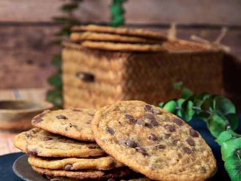 Flat Chocolate Chip Cookies Recipe, Threat Aesthetic, Flat Chewy Chocolate Chip Cookies, Flat Chocolate Chip Cookies, Chocolate Chip Cookies Flat, Thick Chewy Chocolate Chip Cookie Recipe, Best Thick Chewy Chocolate Chip Cookies, Chipits Chocolate Chip Cookies, Flat Cookies