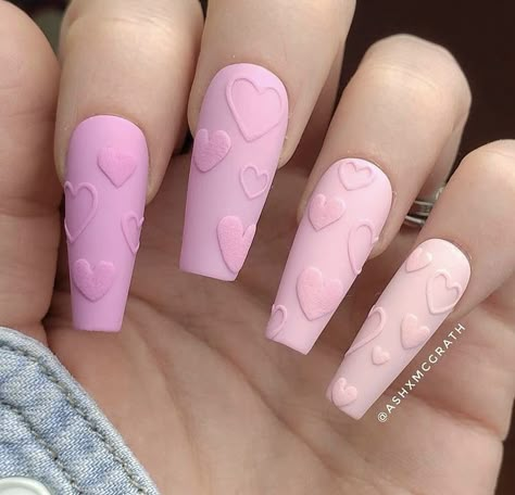 Madam Glam, Valentine Nail Art, February Nails, Beauty Nails Design, Valentine Nails, Studded Nails, Pink Nail Art, Heart Nails, Coffin Nails Designs