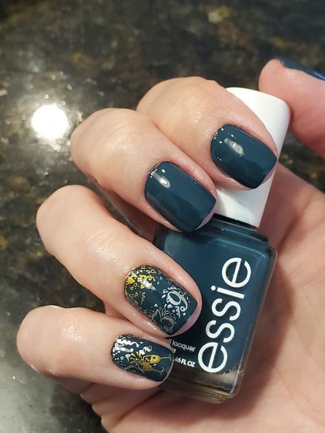 In Plane View by @essie Stamps by @hellomaniology #essiepolish #hellomaniology #birthdaynails In Plane View, Plane View, In Plane, Essie, Nails, Pins, Beauty