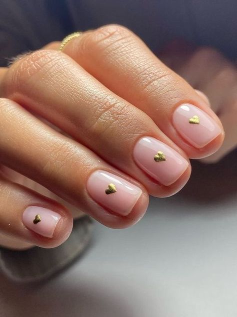 Heart Nail Designs, Romantic Nails, February Nails, Heart Nail Art, Minimalist Nails, Manicure Y Pedicure, Heart Nails, Chic Nails, Short Acrylic Nails