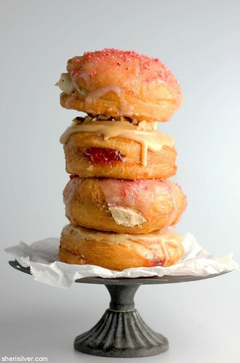 peanut butter jelly doughnuts | Sheri Silver - living a well-tended life... at any age Biscuit Monkey Bread, Jelly Donuts, Vanilla Cream Filling, Jelly Doughnuts, Mini Doughnuts, Cooking Stuff, Canned Biscuits, What Is, Your Favorite