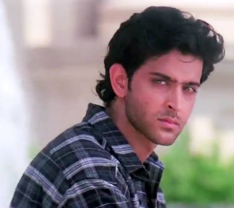 Hrithik Roshan Kaho Naa Pyaar Hai, Friendship Day Images Hd, Hritik Raushan, Sneha Saree, Artis India, Friendship Day Images, 50 Year Old Men, Prabhas Pics, Romantic Couple Images