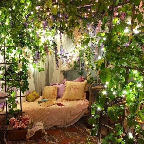 Fairycore Room, Fairy Room, Cute Diy Room Decor, Cute Bedroom Decor, Cozy Room Decor, Pretty Room, Dreamy Room, Dream Room Inspiration, Room Makeover Bedroom