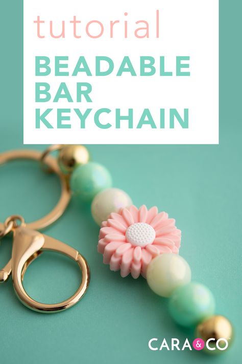 How To Make A Lanyard Keychain, How To Make Rubber Bead Keychain, Diy Keychain Lanyard, Silicone Bead Keychain Bracelet Diy, Keychain Making Supplies, Diy Silicone Keychain, Diy Keychain Ideas Cricut, Heishi Bead Keychain Diy, Beaded Keychain Diy How To Make