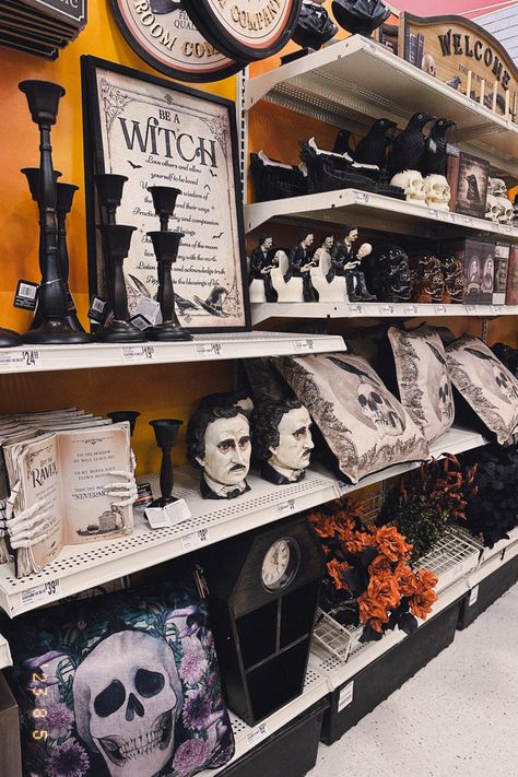 #halloween #michaels #halloweendecoration Tj Maxx Halloween, Michaels Halloween, Halloween Themes, Halloween Decorations, Halloween