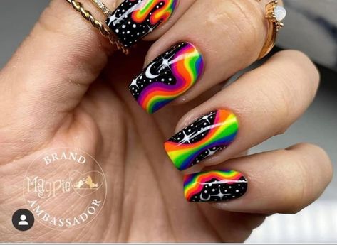 Neon Festival Nails, Dark Rainbow Nails, Rainbow Drip Nails, Wallpaper For Nails, Rave Nails Festivals, Trippy Nail Designs, Neon Rainbow Nails, Nails Aesthetic Wallpaper, Blue Nails Aesthetic