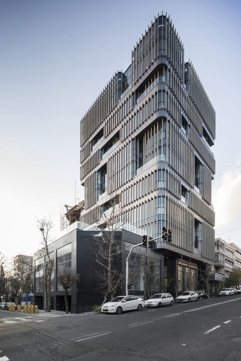 Mid Rise Office Building, Low Rise Office Building Architecture, Building Blocks Design, Hotel Facade, Iranian Architecture, Metal Facade, Facade Material, Office Building Architecture, Metal Cladding