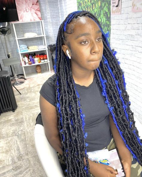 Blue Soft Locs, Braid Combos, Braided Hairstyles For Teens Black, Soft Locs, Fire Hair, Butterfly Locs, Faux Locs Hairstyles, Hair Twist, Box Braids Hairstyles For Black Women