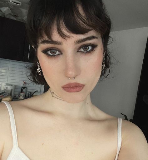 Swag Makeup, Inspired Makeup, Edgy Makeup, Bold Makeup, Makeup Tattoos, Creative Eye Makeup, Lily Rose Depp, Grunge Makeup, Lily Rose