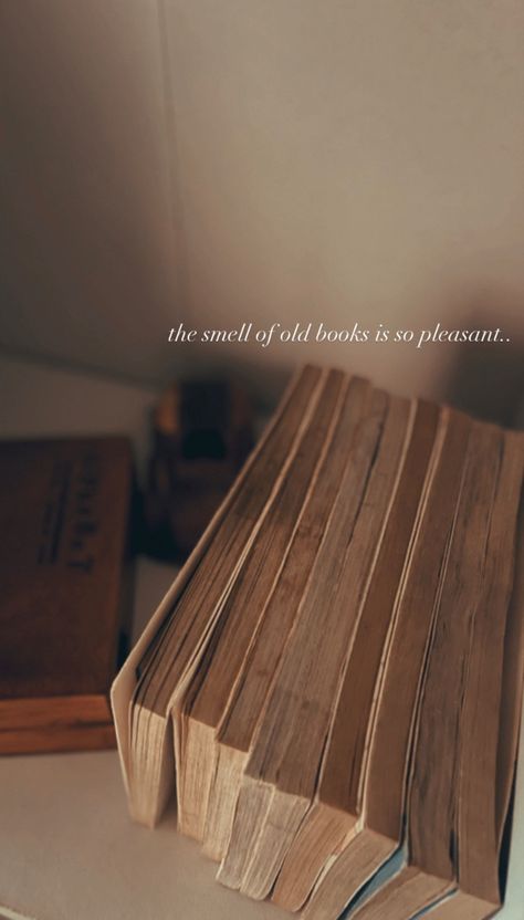 The Smell Of Old Books, Smell Of Books Aesthetic, Friendship Questionnaire, Old Books Aesthetic, Old Library Aesthetic, The Smell Of Books, Smell Of Old Books, Smell Of Books, Marauders Dr