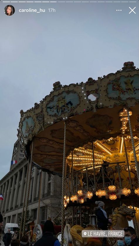 #museum #influencer #aesthetic #instagramstories #instagramstoryideas #carnival #carousel Carnival Carousel, Influencer Aesthetic, Instagram Story Ideas, Carousel, Instagram Story, Influencer, Carnival, Fair Grounds, Paris