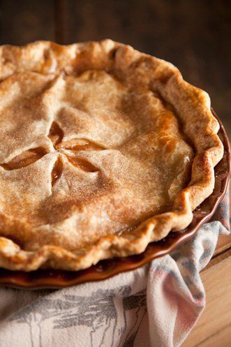 Southern Apple Pie, Paula Deen Apple Pie, American Dessert, Apple Pie Recipe Homemade, Southern Cooking Recipes, Dessert Pie, Apple Pie Bites, Best Apple Pie, Paula Deen Recipes