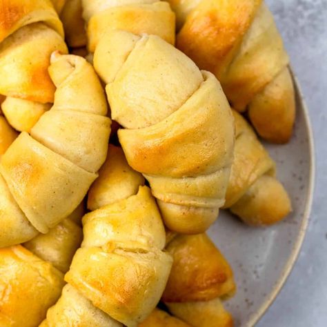 Gluten Free Crescent Rolls, Gluten Free Monkey Bread, Gluten Free Croissant, Crockpot Chicken Enchiladas, Gluten Free Rolls, King Arthur Gluten Free, Buttery Rolls, Gluten Free Sandwiches, Crescent Roll Recipes