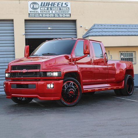 #Chevy #Kodiak #C4500 on #Forgiatos by @fw_wheels Kodiak Truck, Chevy Kodiak, Single Cab Trucks, Dually Trucks, Boy Toys, Car Trailer, Big Boy Toys, Chevy C10, Big Boss