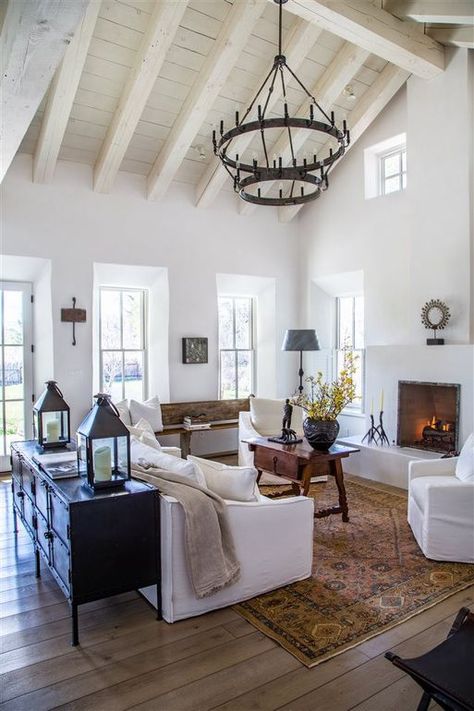 Santa Fe Interior Design, Santa Fe Style Decor, Santa Fe Interiors, Spanish Colonial Decor, Santa Fe Home, New Mexico Homes, Jane Smith, Adobe House, Santa Fe Style