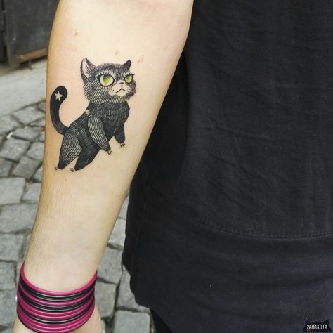 Anomaly Tattoo, High Contrast Tattoo, Pointillism Tattoo, Pnw Tattoo, Black Cat Tattoo, Cat Tattoo Ideas, Funky Tattoos, Black Cat Tattoos, Fantasy Tattoos