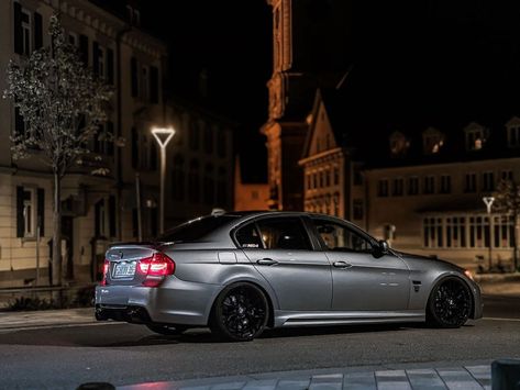 @n54.reaper on Instagram: “🌙 ____________________________________________ #bmw #335i #e90 #n54 #boost #n54singleturbo #the9xers #bimmerly #carsofinstagram…” Bmw E90 335i, E90 335i, Bmw 335i, Bmw E90, Yeah Yeah, Dream Cars, Suv Car, Suv, Bmw