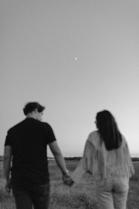 photo x @caitlinwilsonphotography Night Walking Aesthetic, Doctor Quotes Medical, Love Couple Images, Instagram Feed Ideas Posts, Couples Engagement Photos, Self Portrait Poses, Black And White Love, Cute Couple Poses, Romantic Photos