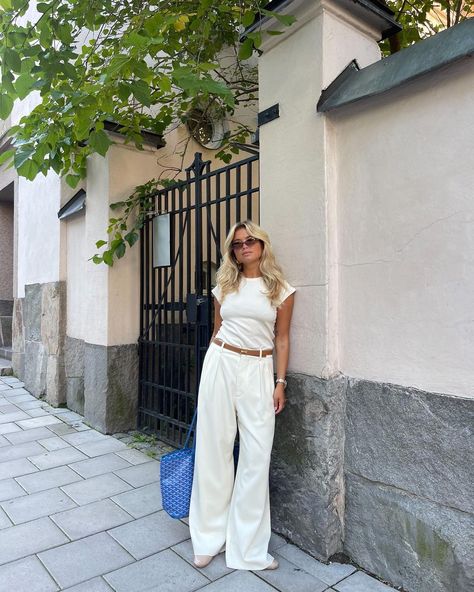 hi 👋🍦 | Instagram Matilda Djerf Style, Comfy Summer Outfits, European Summer Outfits, Europe Outfits, Matilda Djerf, Corporate Outfits, Summer Work Outfits, Scandi Style, 가을 패션