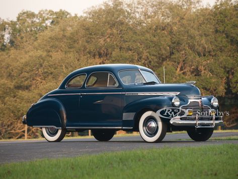 1940 Cars, 40s Cars, Super Photo, Blue Trees, Classic Chevrolet, Gm Car, Car Chevrolet, Us Cars, Beauty Design