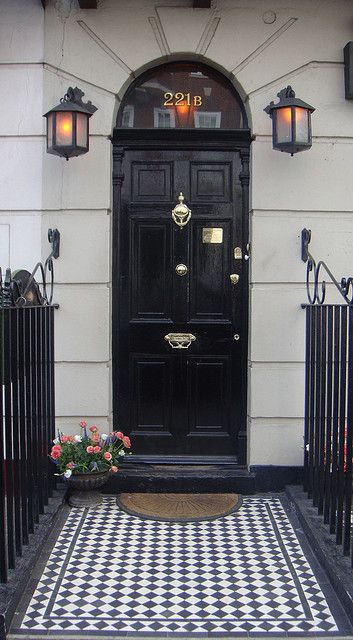 221b Baker Street, Front Entrances, Decoration Inspiration, Baker Street, Grand Entrance, Beautiful Doors, Entrance Doors, Door Knockers, Sherlock Holmes