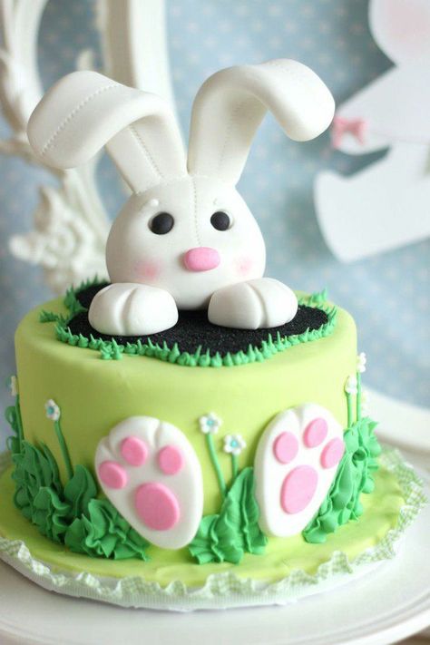 16 Rabbit Cakes for Some-Bunny Special This Easter Kek Lapis, Easter Bunny Cake, Rabbit Cake, Easter Baking, Bunny Cake, Easter Cupcakes, Special Cake, Holiday Cakes, Easter Dessert