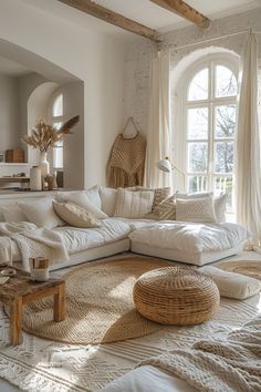 Scandi Boho Living Room, Japandi Living Room Design, Modern Mexican Home, Japandi Living, Mexican Home, Christmas Decorations Living Room, Living Room Scandinavian, Scandinavian Interior Design, Meditation Room