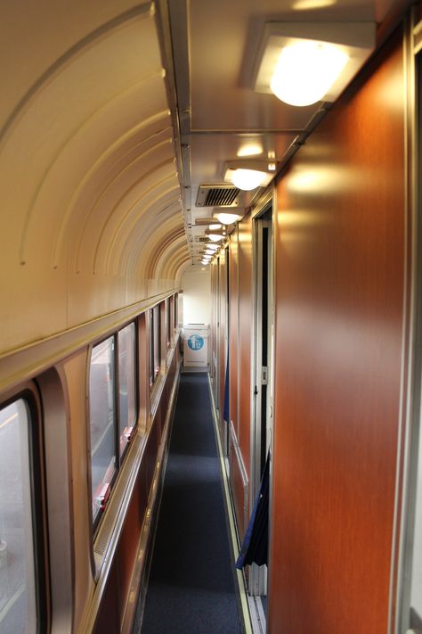 Review: Amtrak Empire Builder (Superliner Bedroom) - Live and Let's Fly Amtrak Train Travel Empire Builder, Empire Builder Amtrak, Train Travel Usa, Amtrak Train Travel, Train Interior, Amtrak Travel, Train Vacations, Usa Places, Vacay Ideas