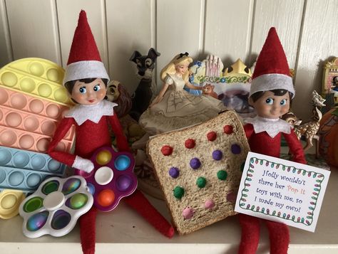 Pop It Elf On The Shelf, Elf On The Shelf Pop It, Elf On Shelf, Pop It Toy, Shelf Elf, Awesome Elf On The Shelf Ideas, Elf Ideas, Junk Drawer, Pop It