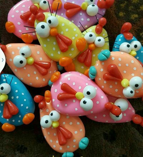 Chicken Cookies Decorated, Chicken Sugar Cookies, Easter Decorated Cookies, Chicken Cookies, Animal Cupcake, Turkey Cookies, Easter Sugar Cookies, Animal Ideas, Animal Cupcakes