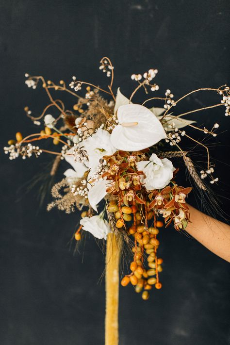 Wedding Ceremony Floral Arch, Bridal Fashion Editorial, West Coast Aesthetic, Yellow Texture, Coast Aesthetic, Orange Bouquets, Bridal Fair, Rainbow Room, Dark Wedding