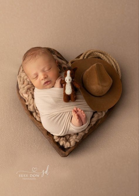 Heart bowl prop western newborn photo Mexican Newborn Photoshoot, Newborn Cowboy Photography, Newborn Farm Pictures, Newborn Photography Western, Western Baby Photo Shoot, Country Newborn Pictures, Cowboy Newborn Pictures, Western Newborn Photography, Western Newborn Pictures