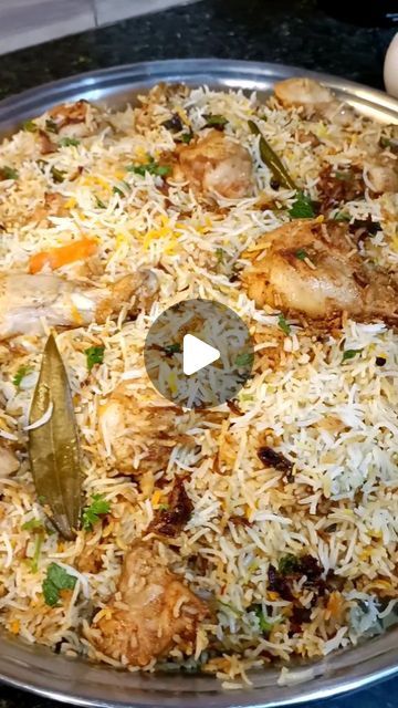 Chicken Biryani Recipe Indian, Chicken Biryani Recipe, Recipe Indian, Chicken Biryani, Tiktok Account, Desi Food, Pakistani Food, Biryani Recipe, Indian Recipes