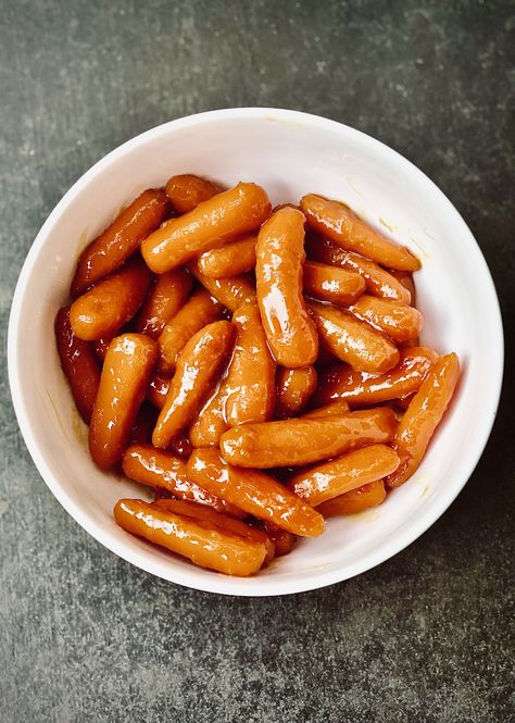 Orange Glazed Carrots Recipe, Orange Glazed Carrots, Glazed Carrots Recipe, Candied Carrots, Honey Glazed Carrots, Honey Glazed, Freshly Squeezed Orange Juice, Carrot And Ginger, Glazed Carrots