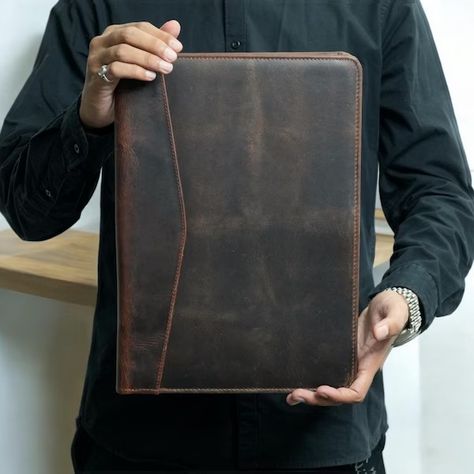 UnisexLeatherStore - Etsy Leather Bible, Padfolio, Leather Portfolio, Leather Duffle Bag, Documents Organization, Leather Duffle, Leather Travel, Handcrafted Leather, Personalized Leather