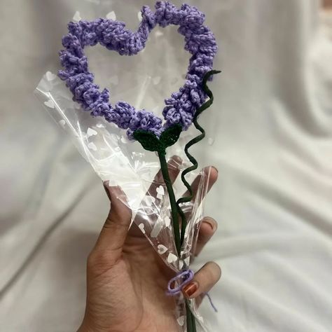 The heart lavender flower bouquet #crochet #aesthetic #flowers #bouquet #flowerbouquet #fyp #cute #new #business Lavender Flower Bouquet, Aesthetic Flowers Bouquet, Flower Bouquet Crochet, Crochet Hand Warmers, Bouquet Crochet, Purple Bouquets, Fashion Coquette, Crochet Case, Lavender Gifts