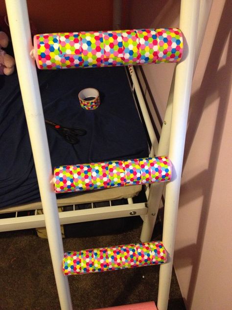 on a metal bunk bed ladder, cover with a pool noodle and wrap with decorative duck tape Bunk Bed Ladder Cover Diy, Diy Bunk Bed Ladder, Bunk Bed Steps, Bed Ladder, Attic Bed, Bunk Bed Ladder, Girl Bed, Bed Stairs, Diy Bunk Bed